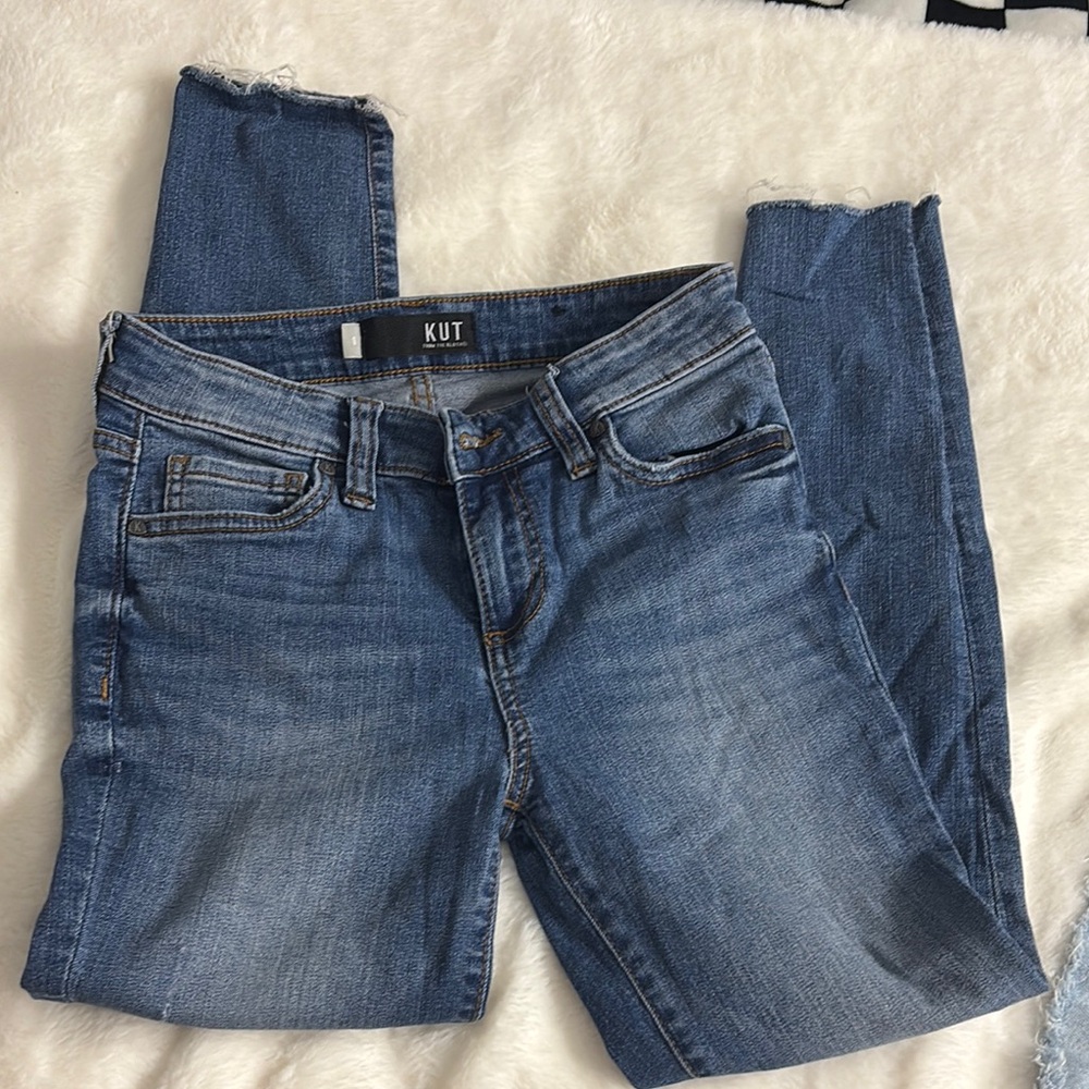 Kut from the Kloth Blue Ankle Cropped Jeans